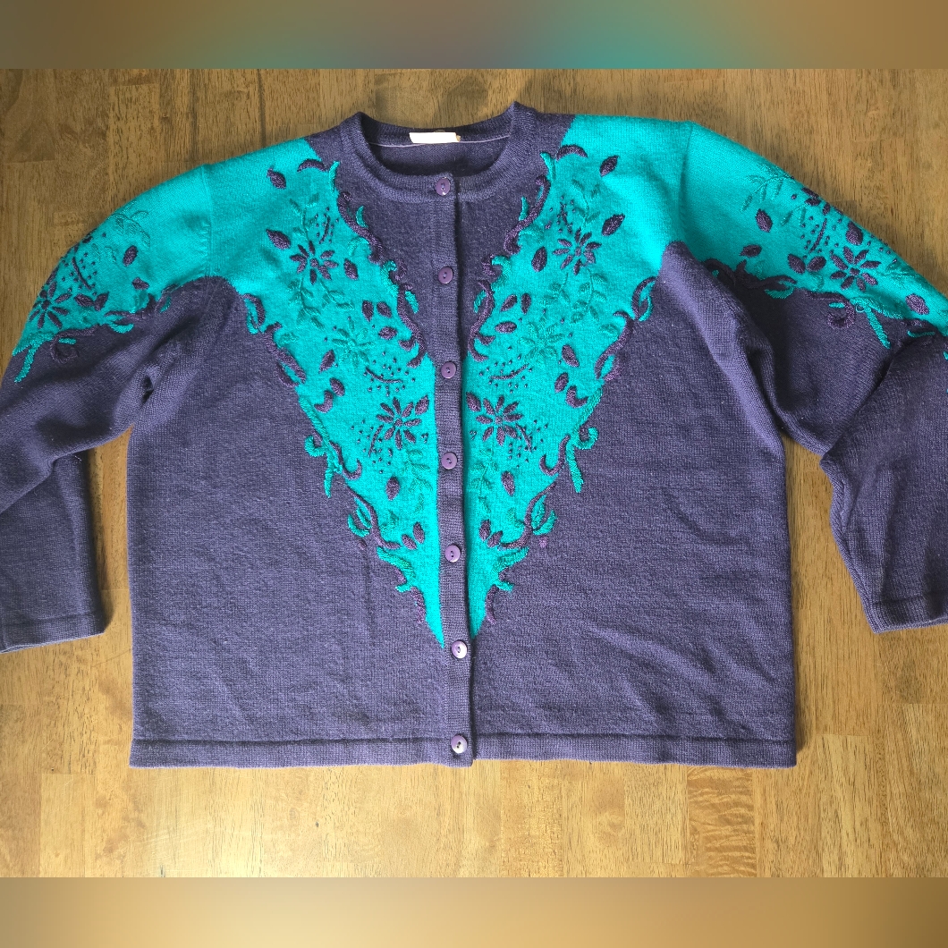 Vintage Wool Blend Vibrant Teal And Embroidered Country Casuals Cardigan